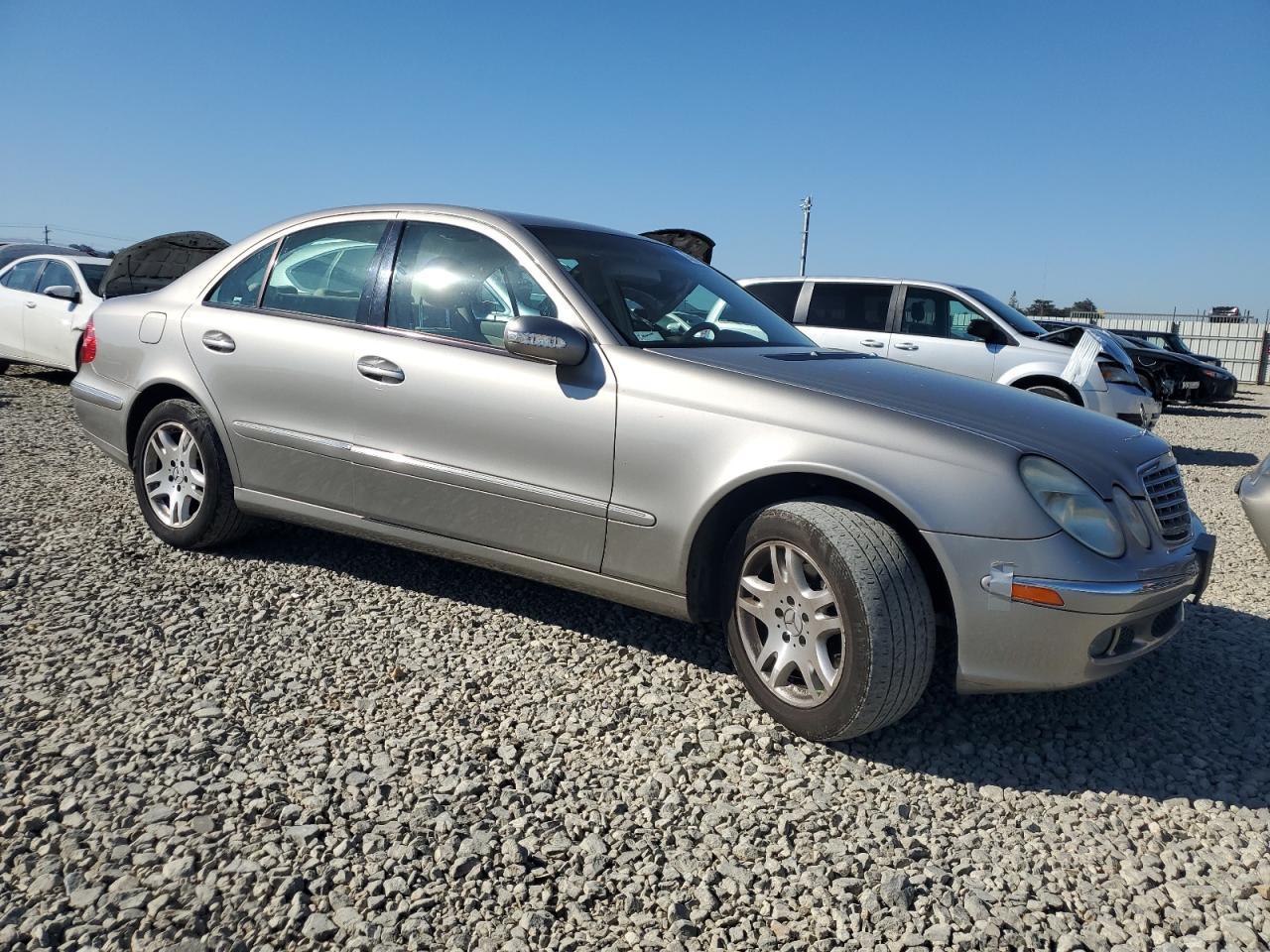 2005 MERCEDES-BENZ E-Class