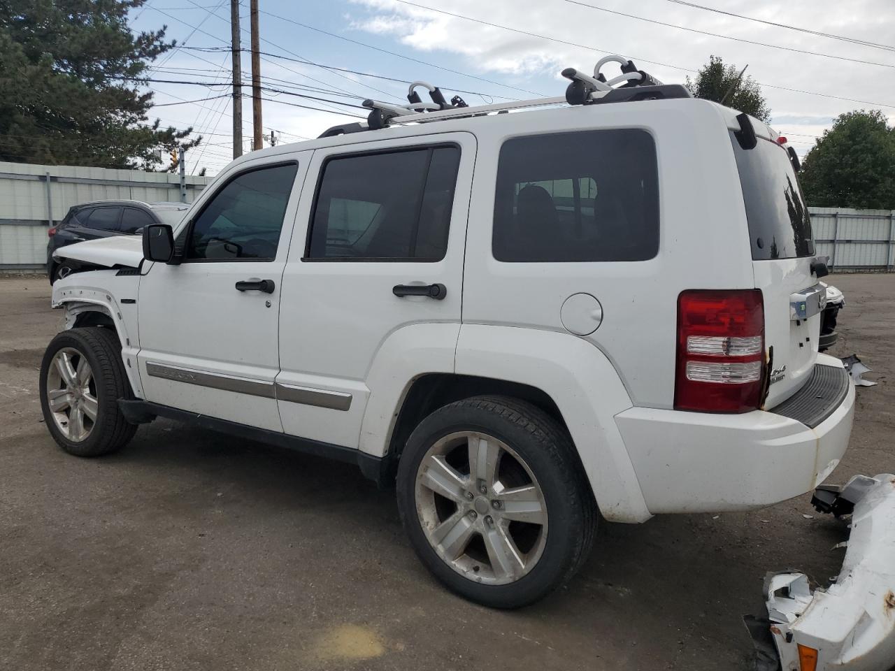 2012 JEEP Liberty