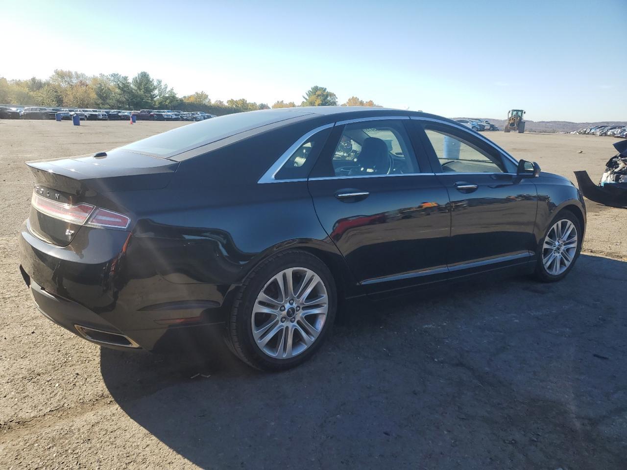 2016 LINCOLN MKZ