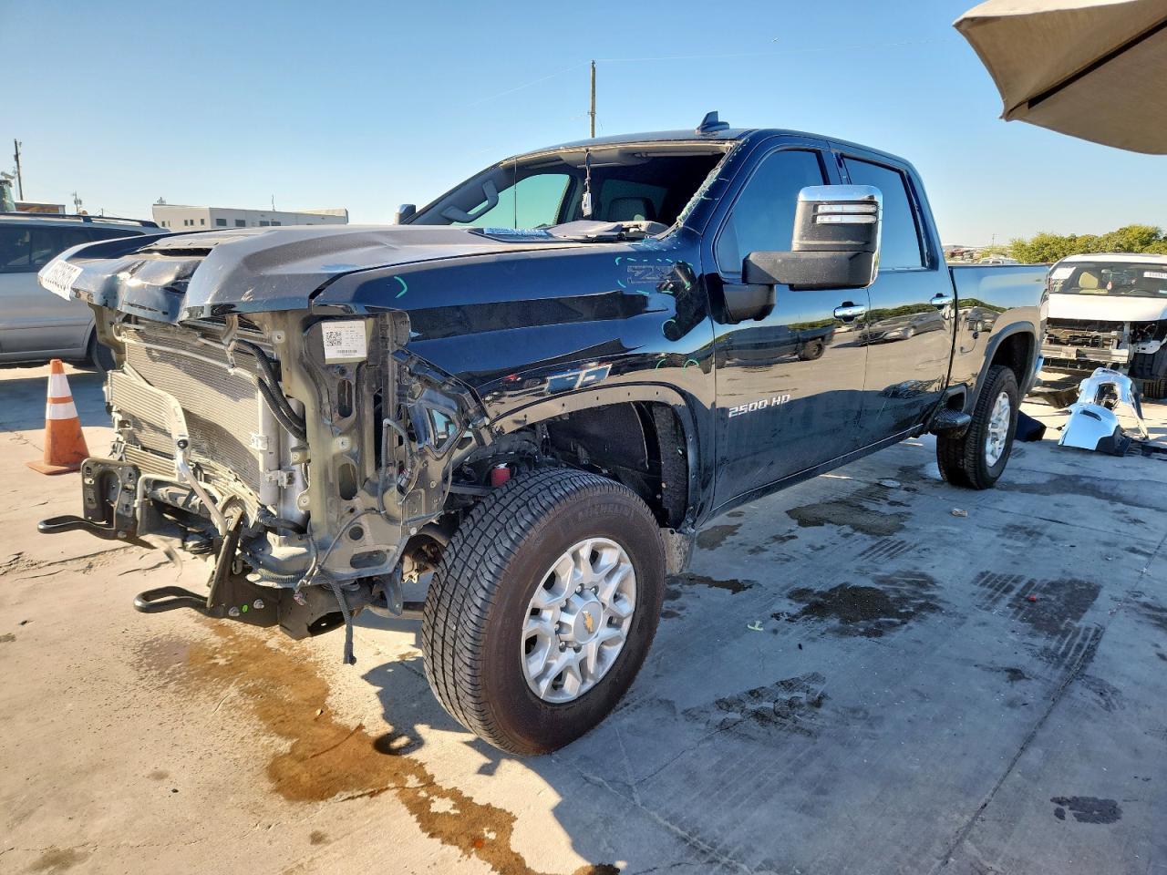 2025 CHEVROLET Silverado