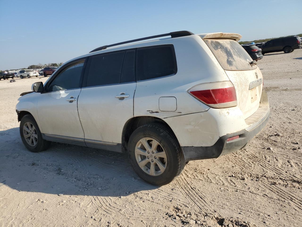2013 TOYOTA HIGHLANDER