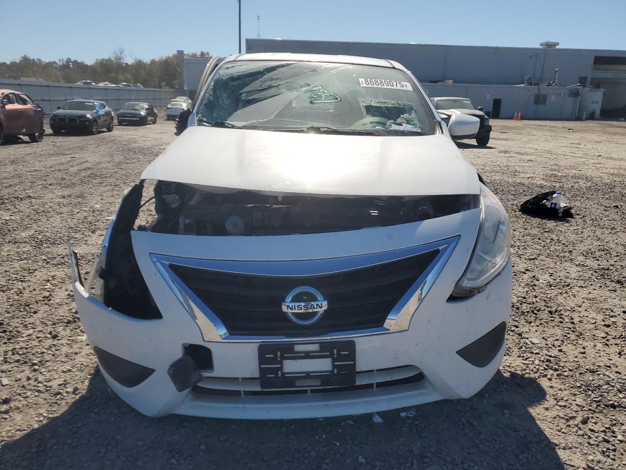 2016 NISSAN VERSA