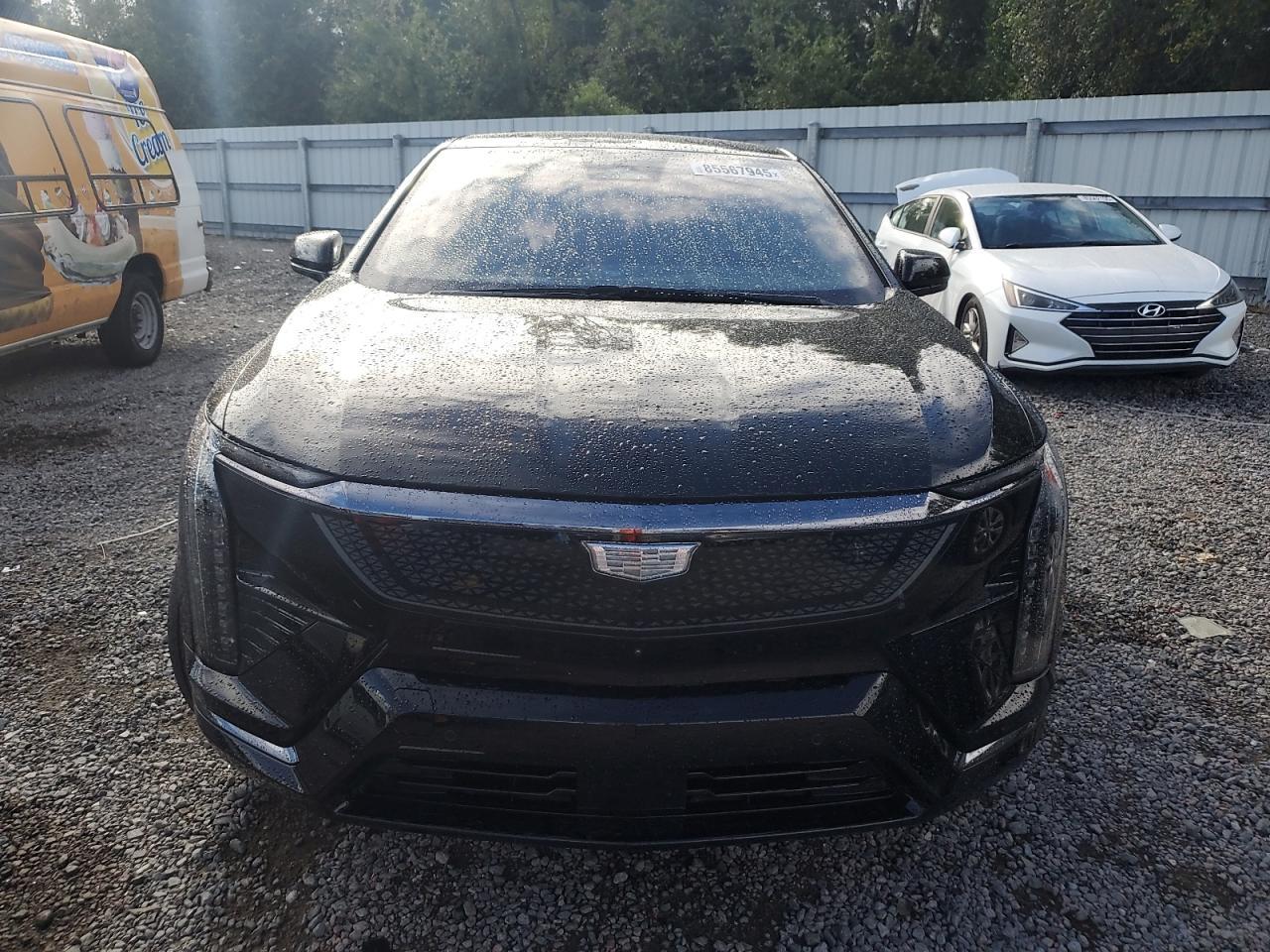2025 CADILLAC OPTIQ
