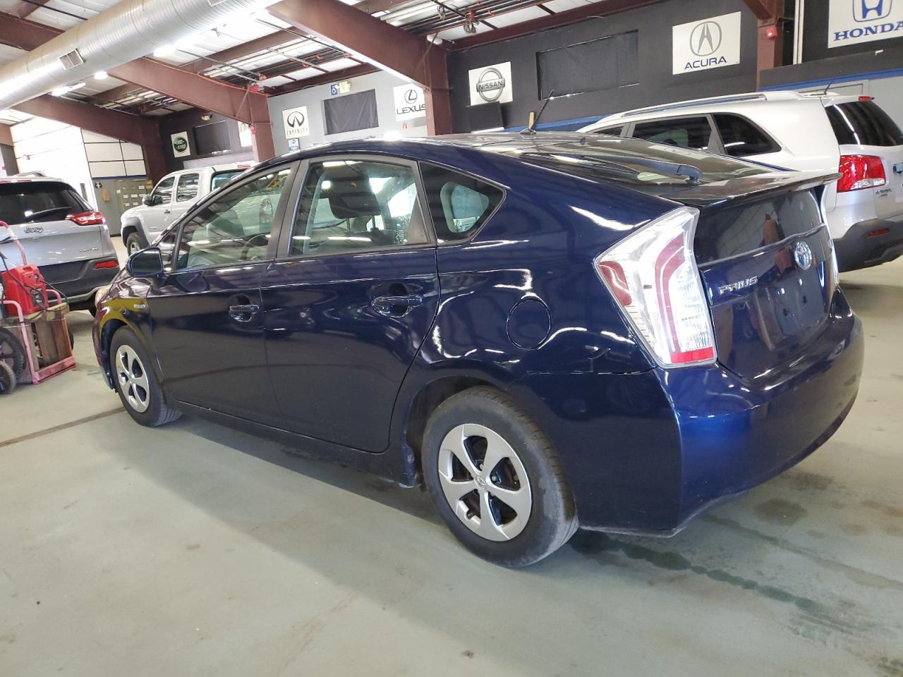 2013 TOYOTA PRIUS