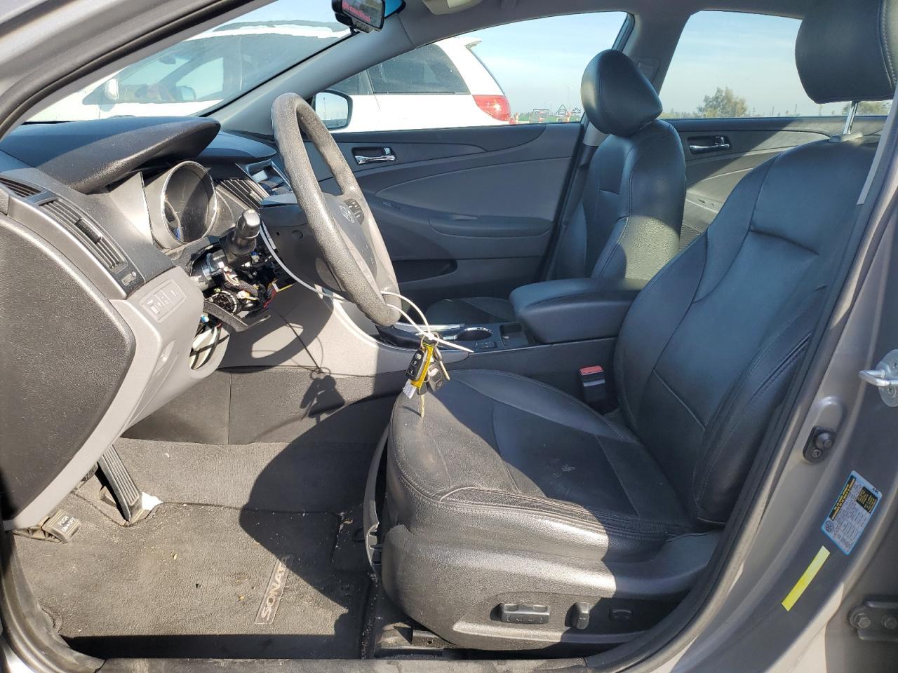 2014 HYUNDAI SONATA