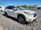2016 TOYOTA HIGHLANDER