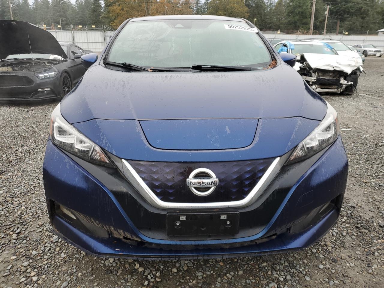 2019 NISSAN LEAF