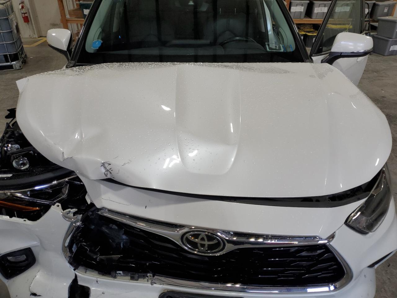 2020 TOYOTA HIGHLANDER