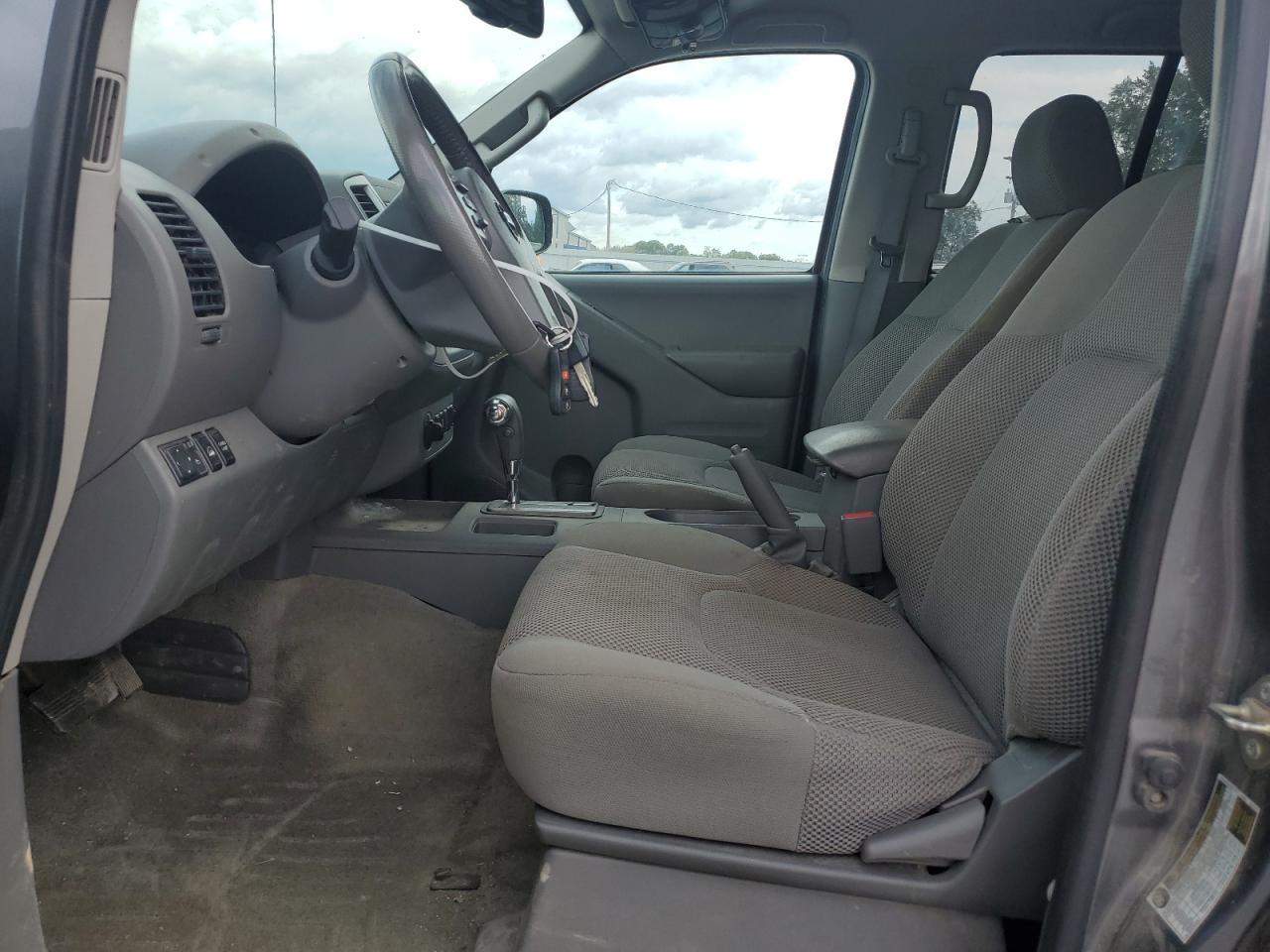 2016 NISSAN Frontier