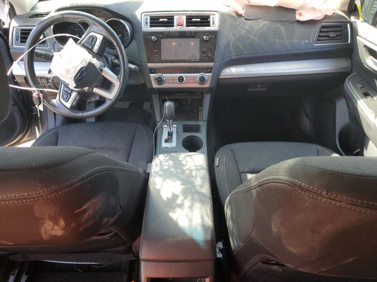 2015 SUBARU Legacy
