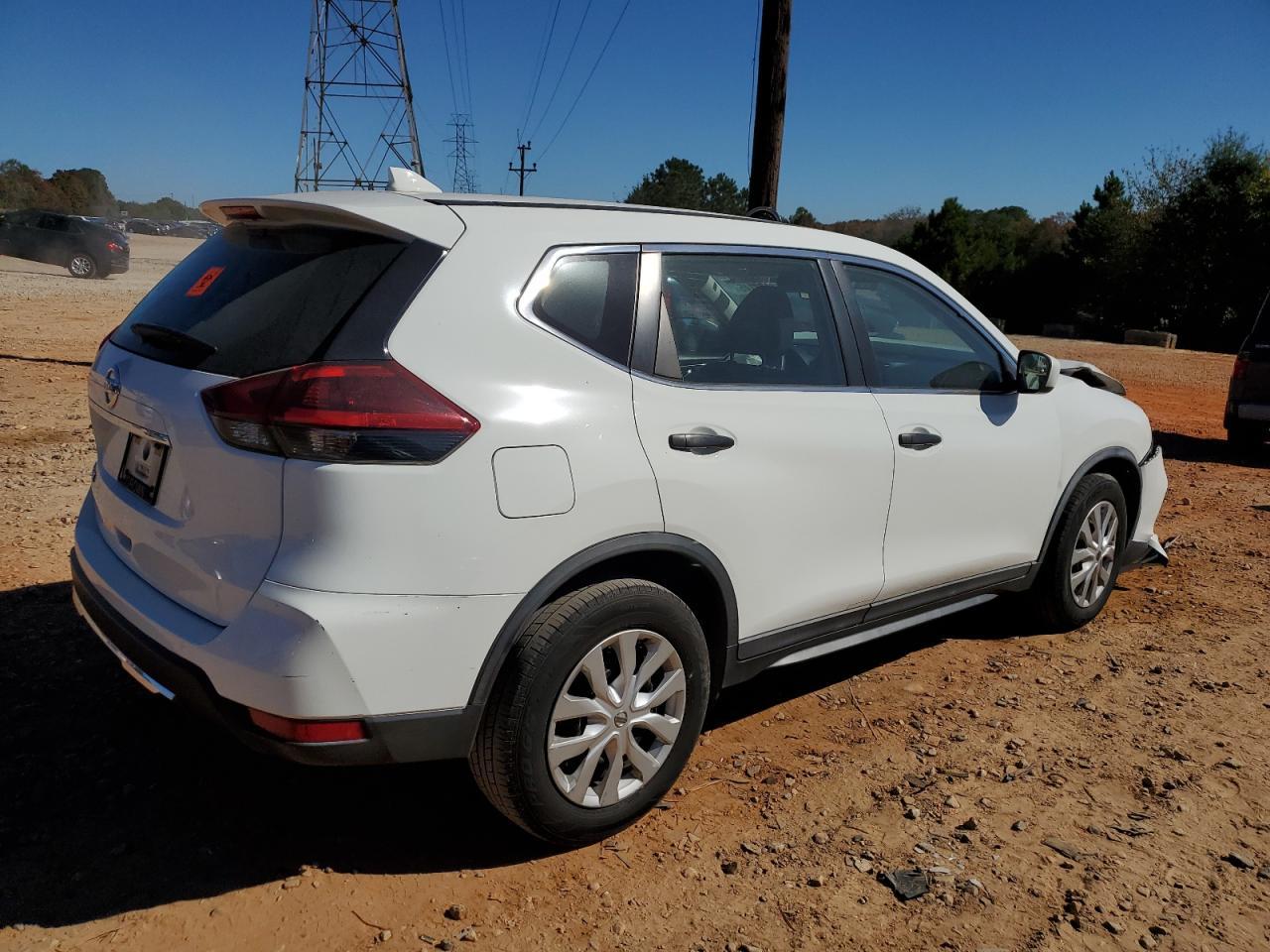 2018 NISSAN ROGUE