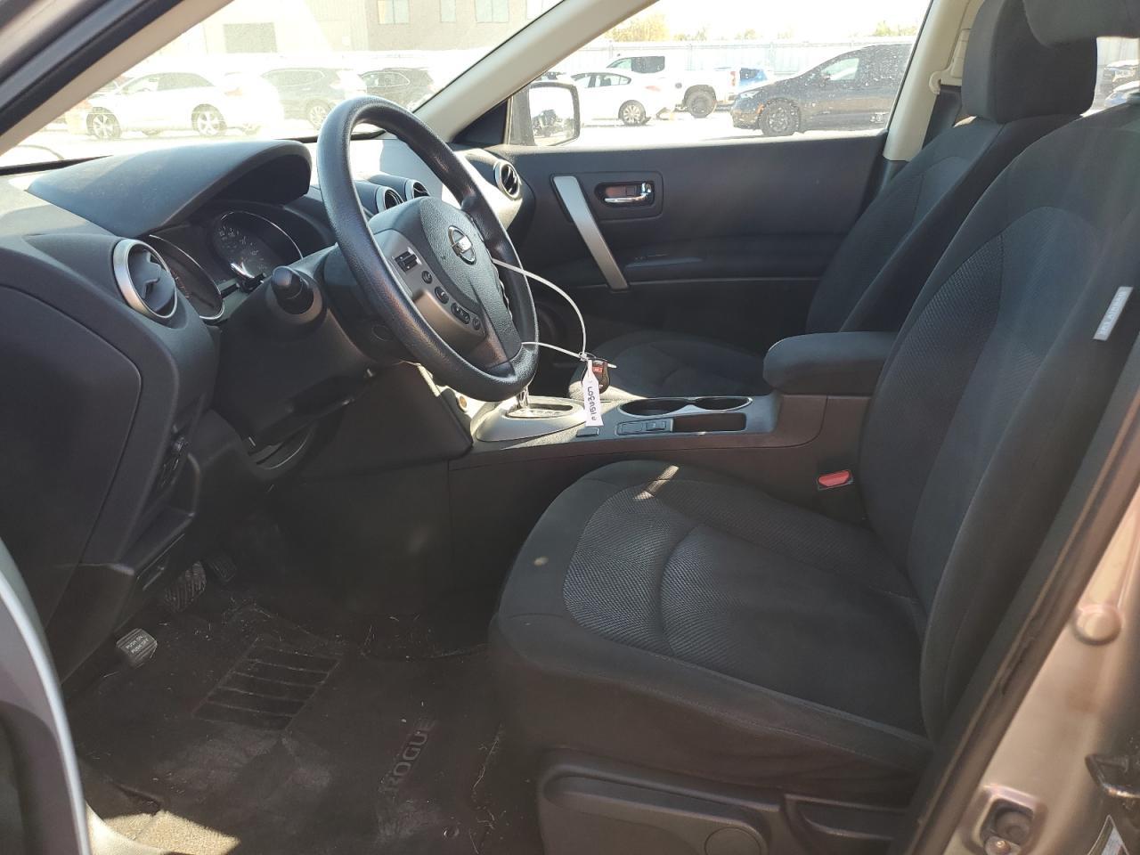 2014 NISSAN ROGUE