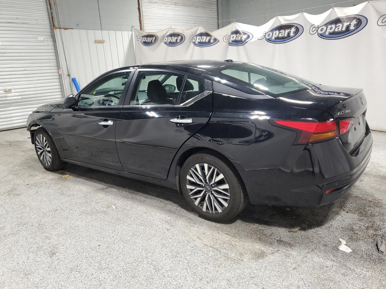 2025 NISSAN ALTIMA