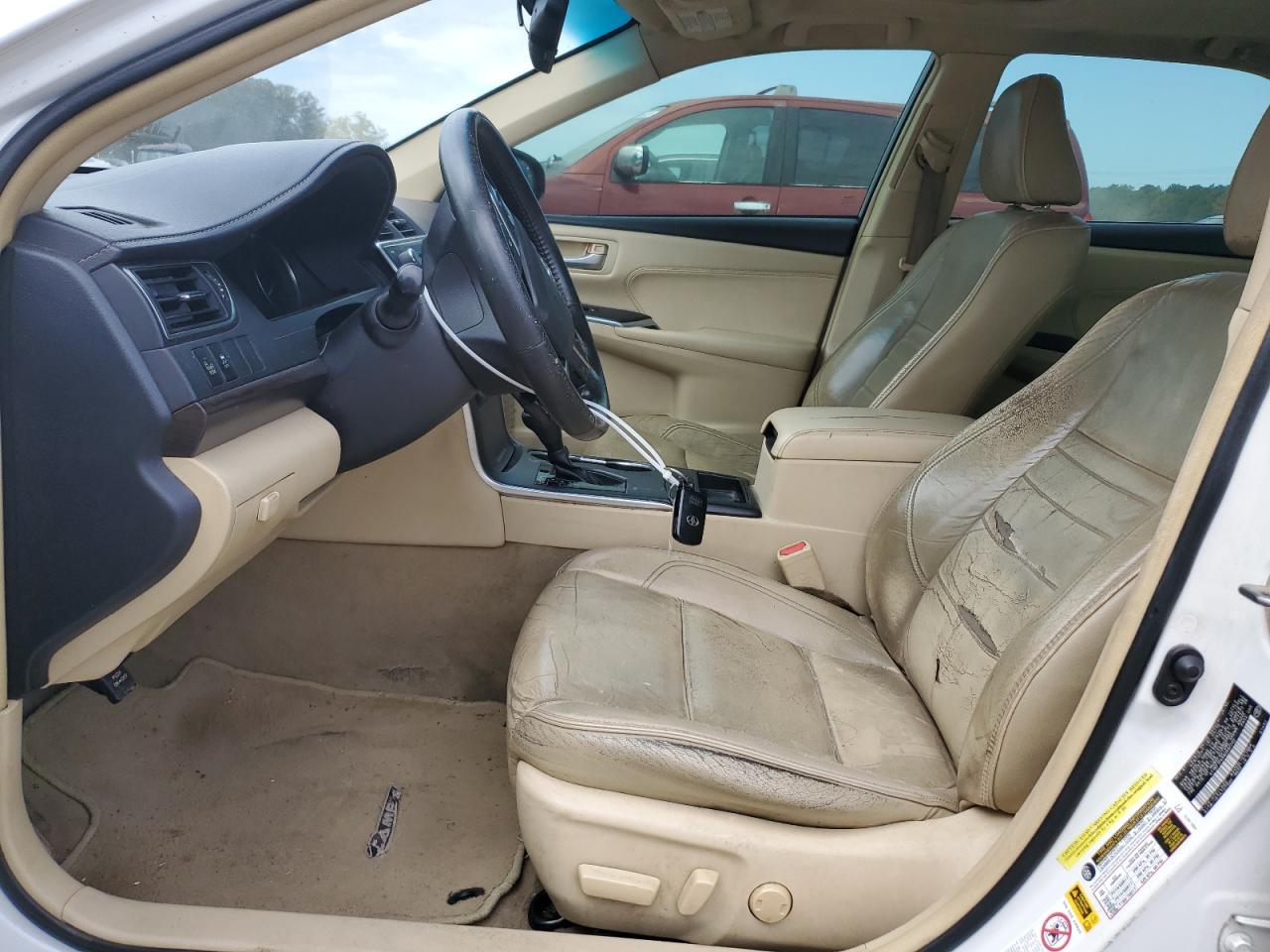 2016 TOYOTA CAMRY