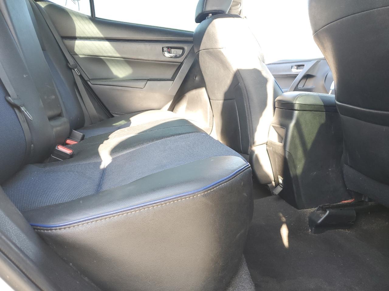 2019 TOYOTA COROLLA