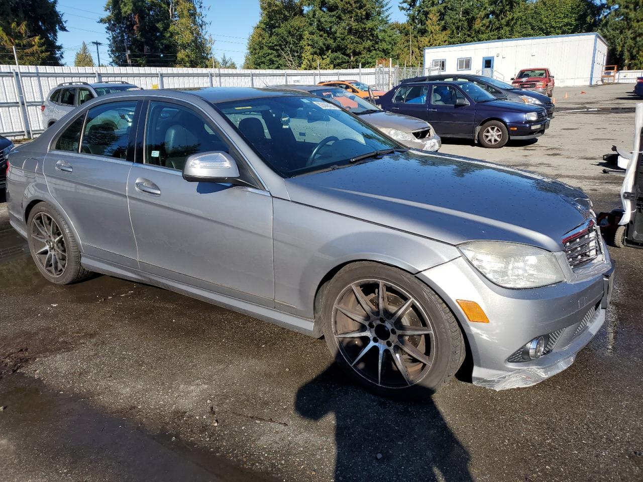 2009 MERCEDES-BENZ C-CLASS
