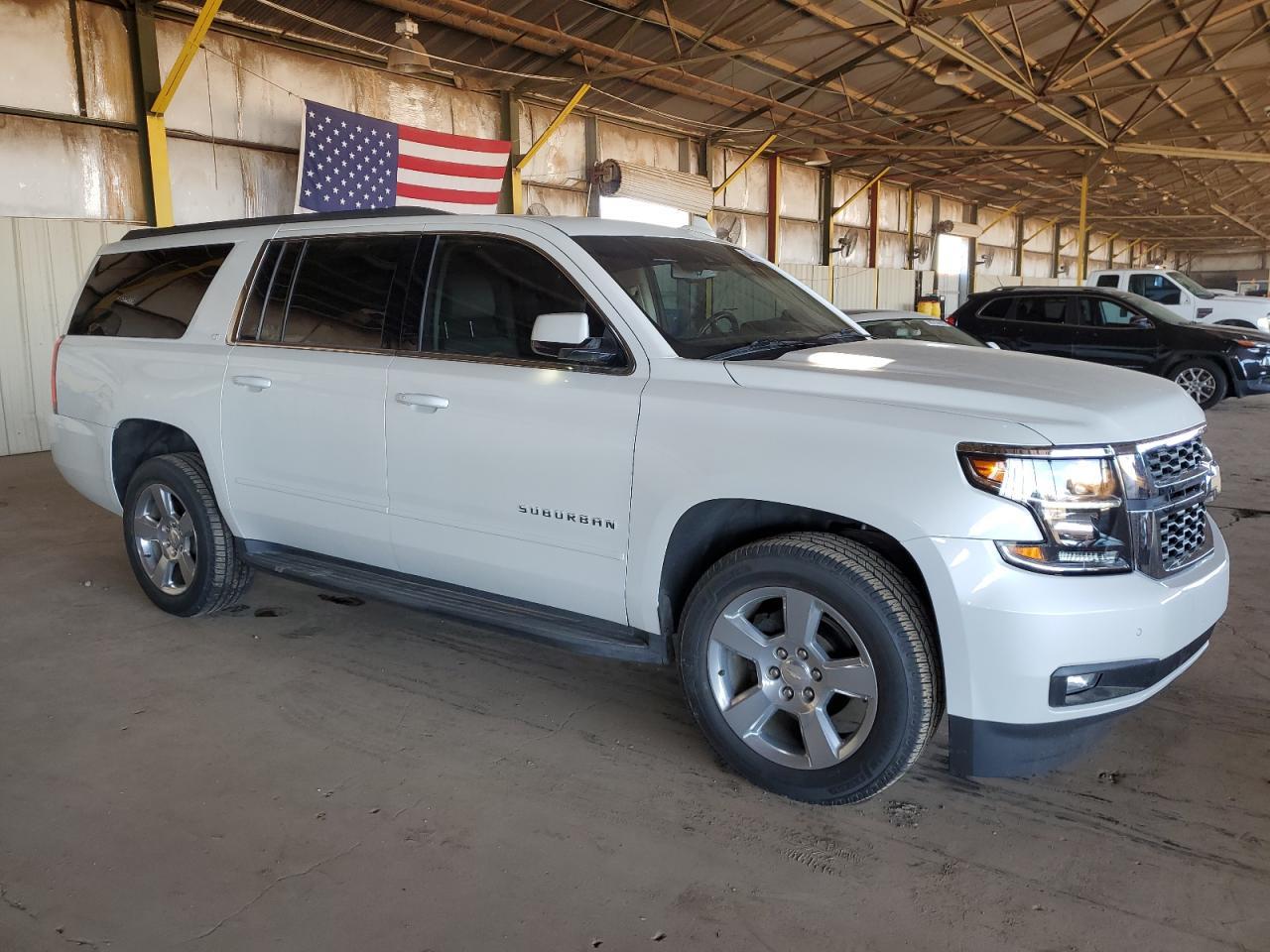 2019 CHEVROLET Suburban