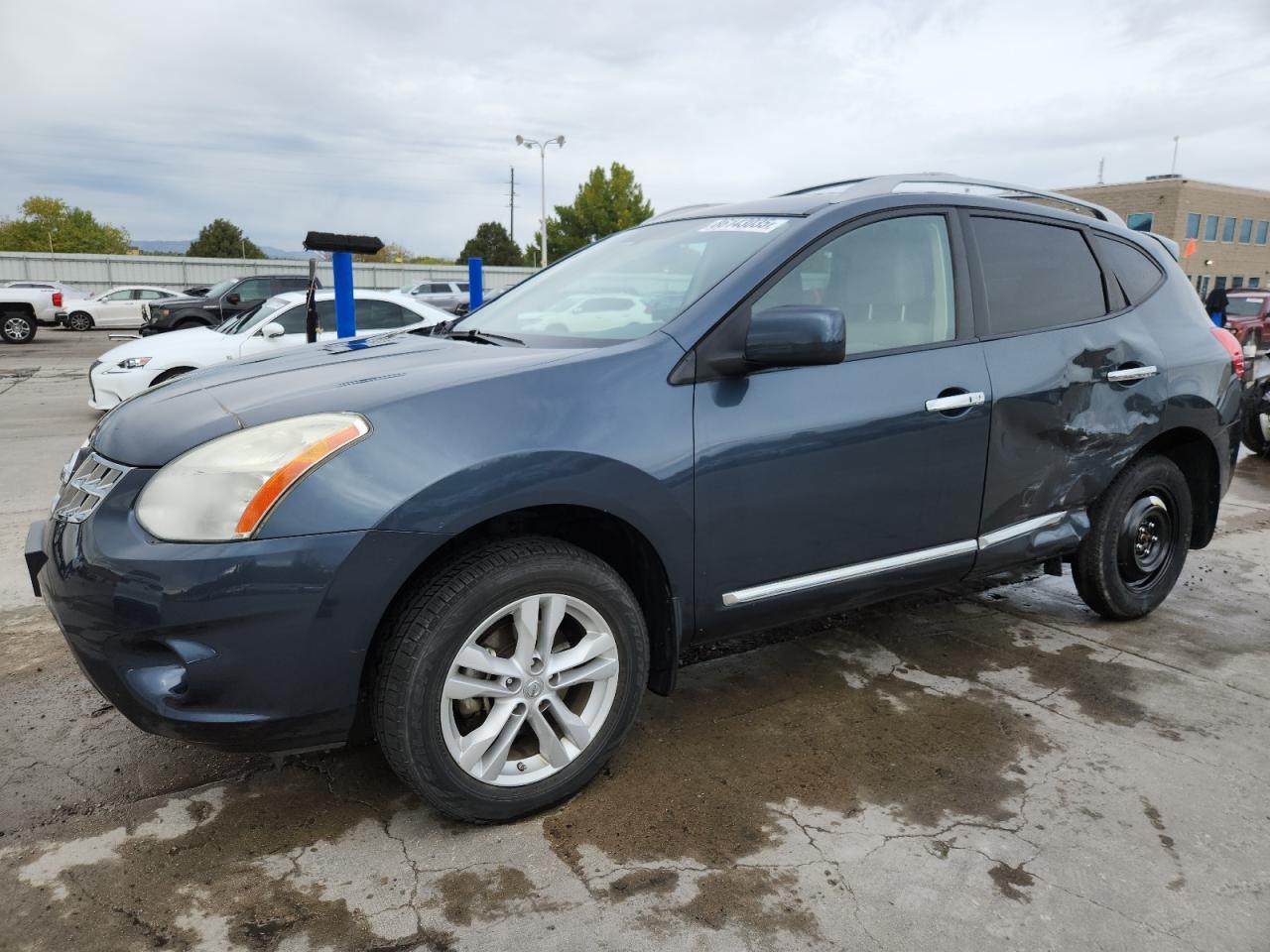 2012 NISSAN ROGUE