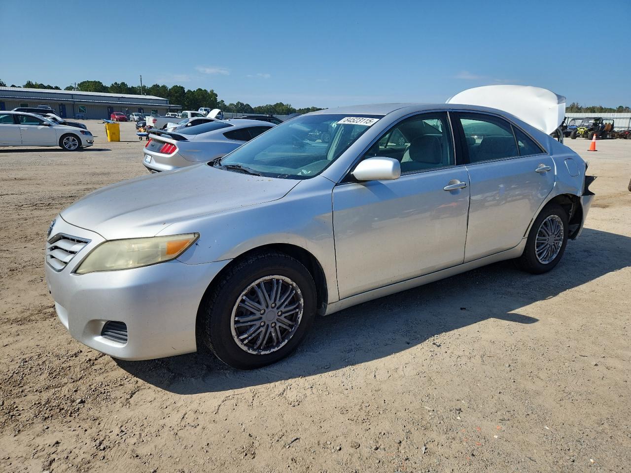 2011 TOYOTA CAMRY