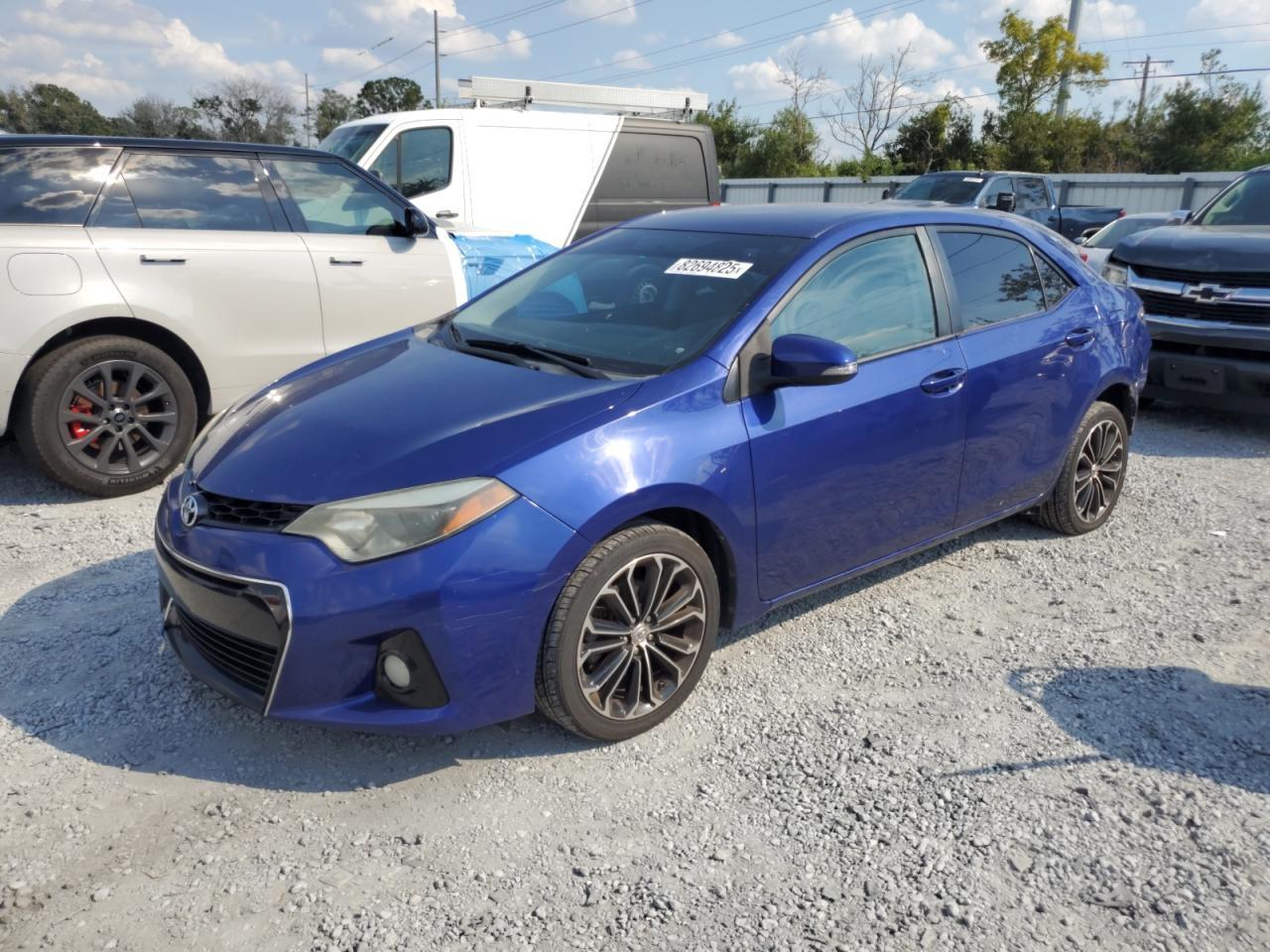 2015 TOYOTA COROLLA