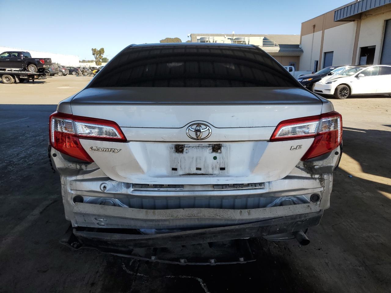 2012 TOYOTA CAMRY
