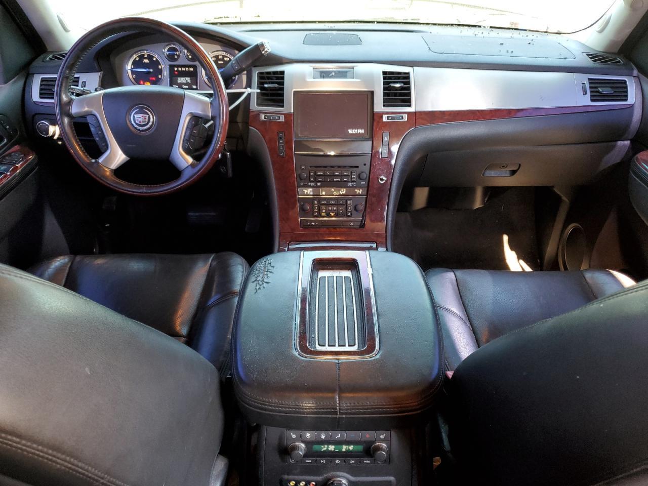 2014 CADILLAC Escalade ESV