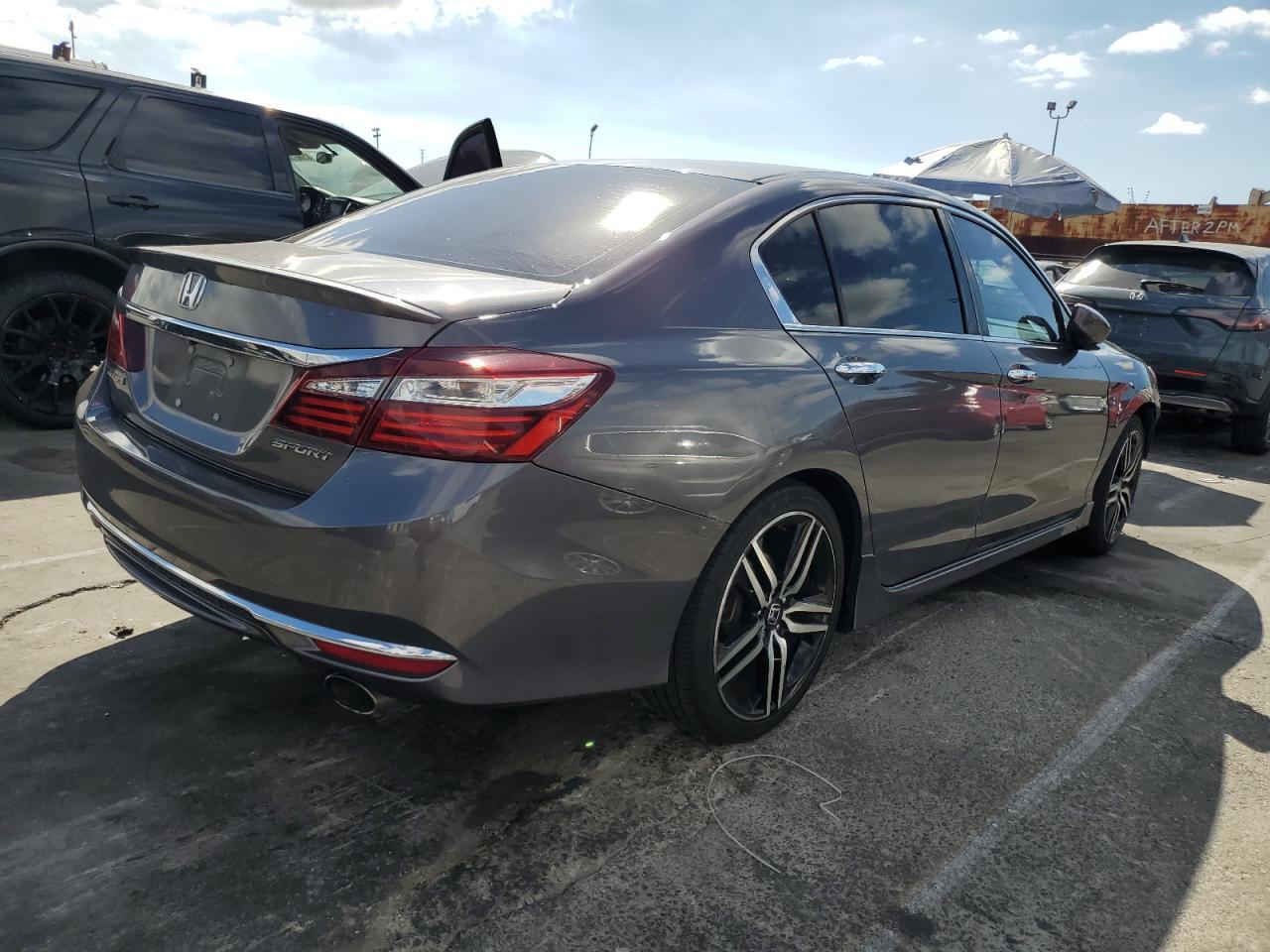 2017 HONDA ACCORD