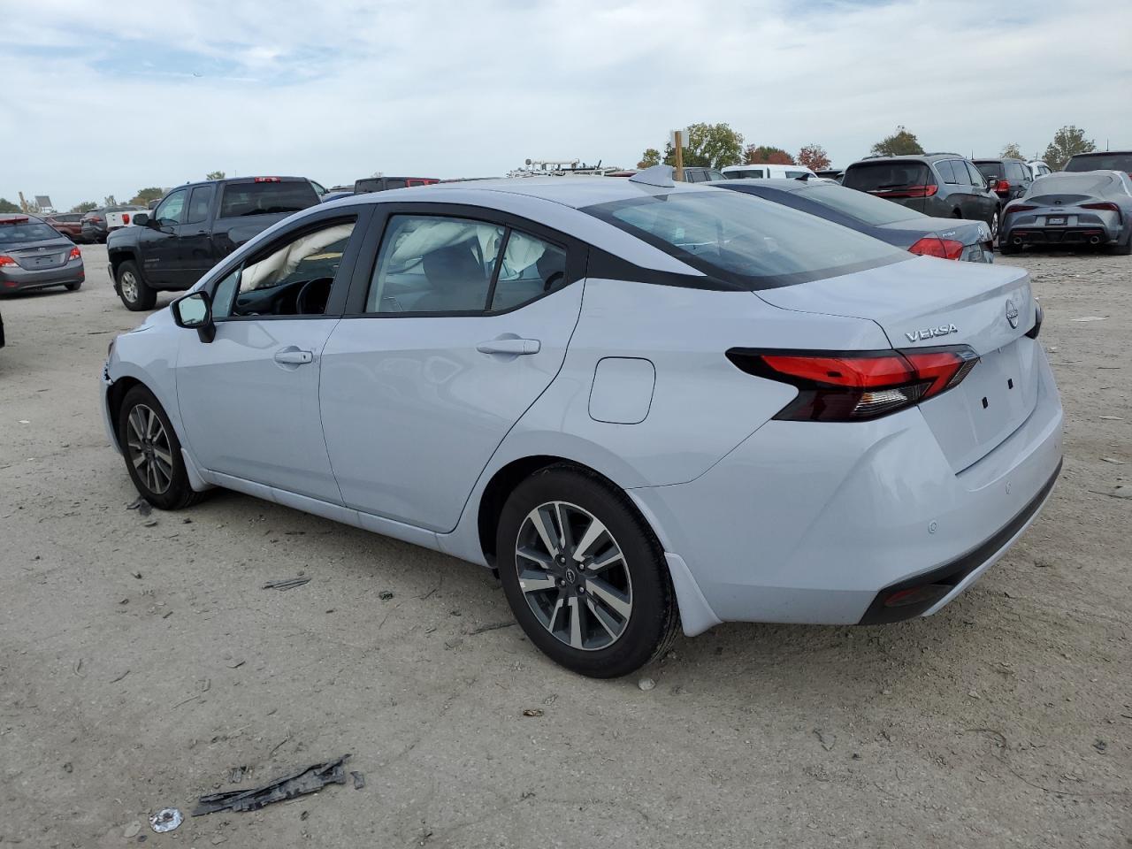 2025 NISSAN VERSA