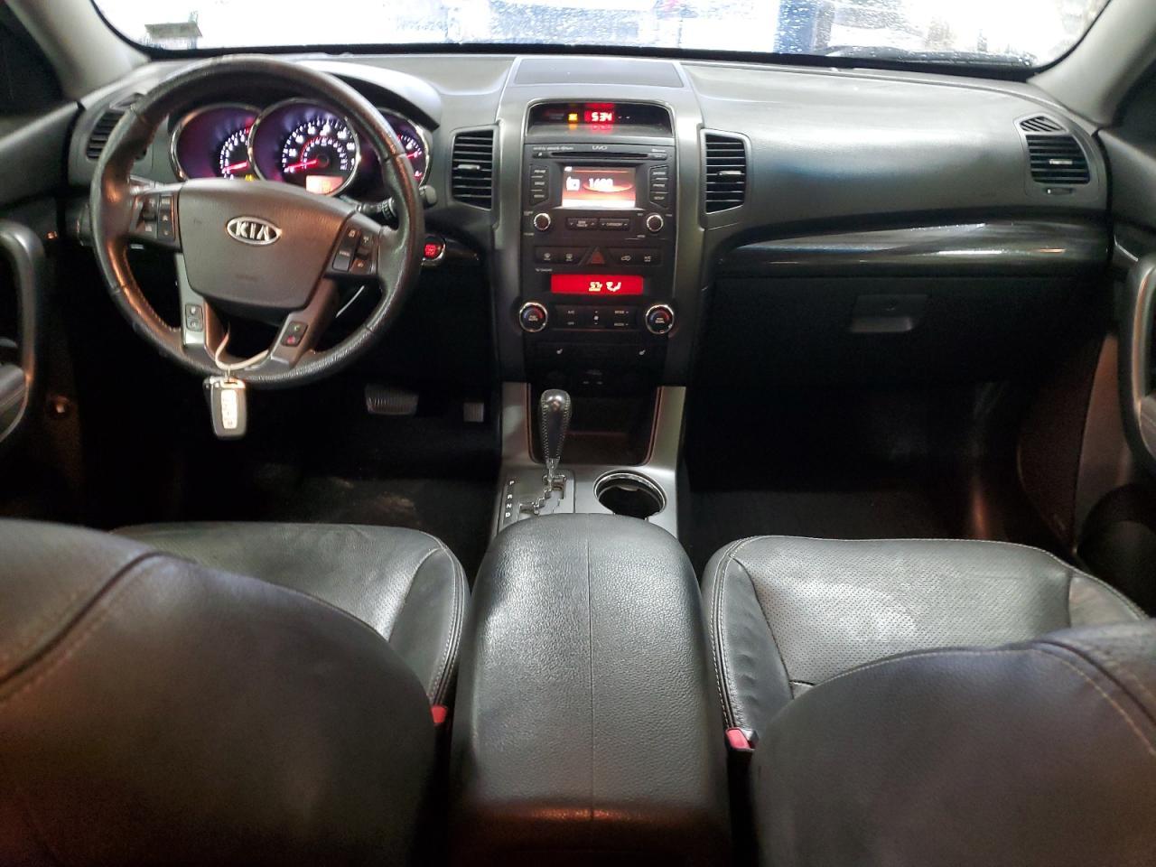 2013 KIA SORENTO
