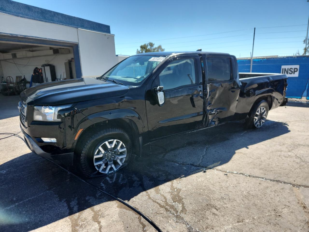2023 NISSAN Frontier