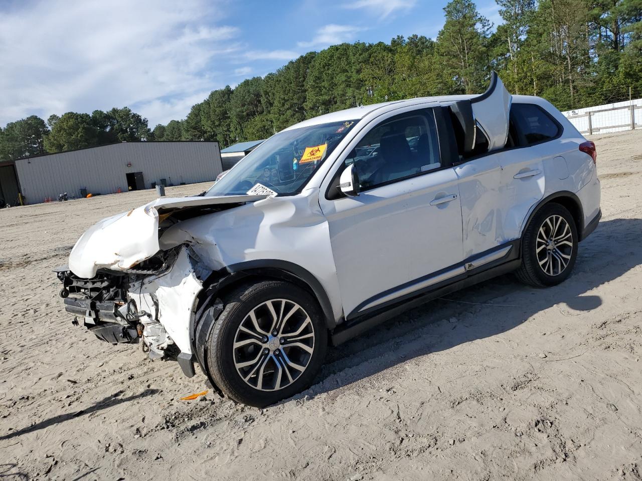 2017 MITSUBISHI outlander
