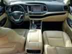 2015 TOYOTA HIGHLANDER