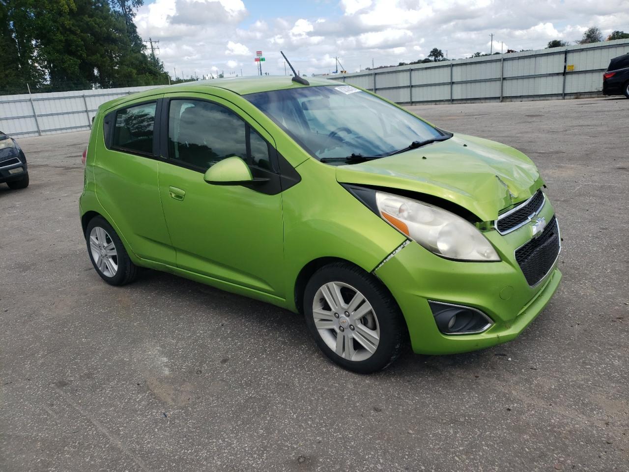 2014 CHEVROLET Spark