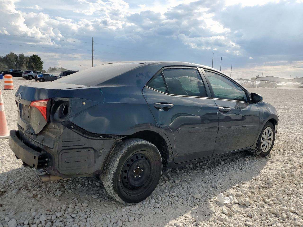 2019 TOYOTA COROLLA