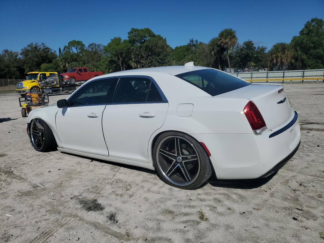 2015 CHRYSLER 300