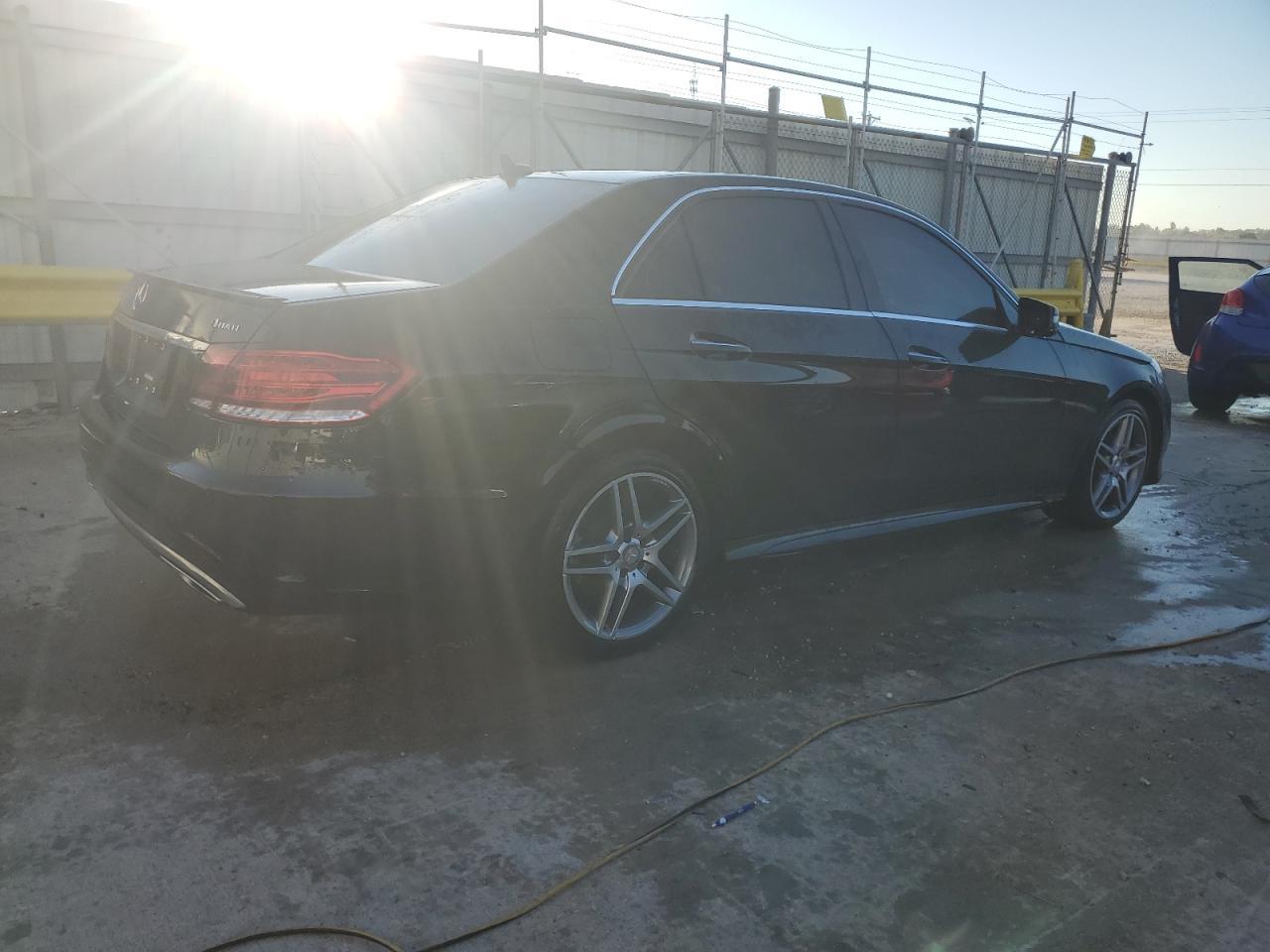 2016 MERCEDES-BENZ E-Class