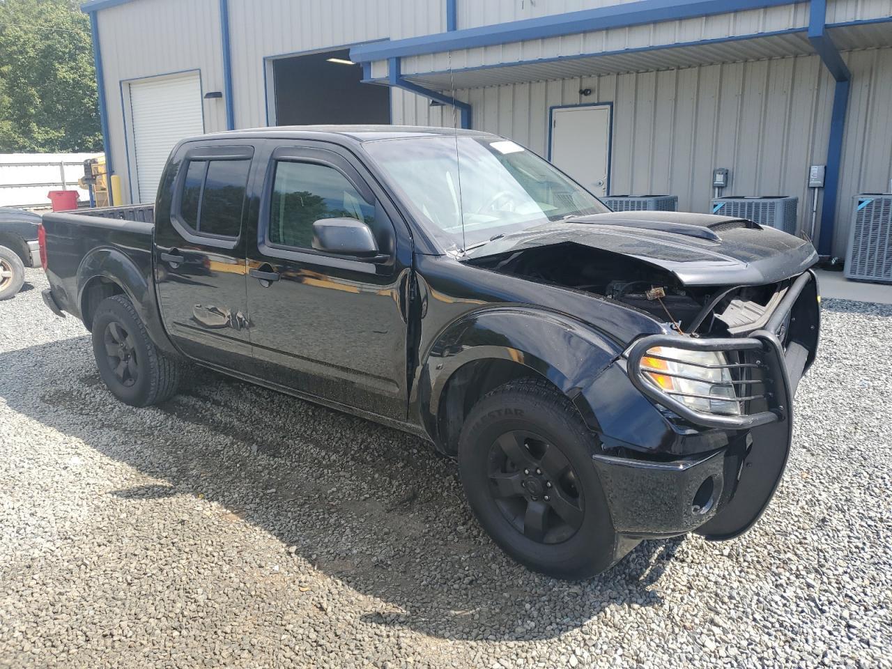 2009 NISSAN Frontier