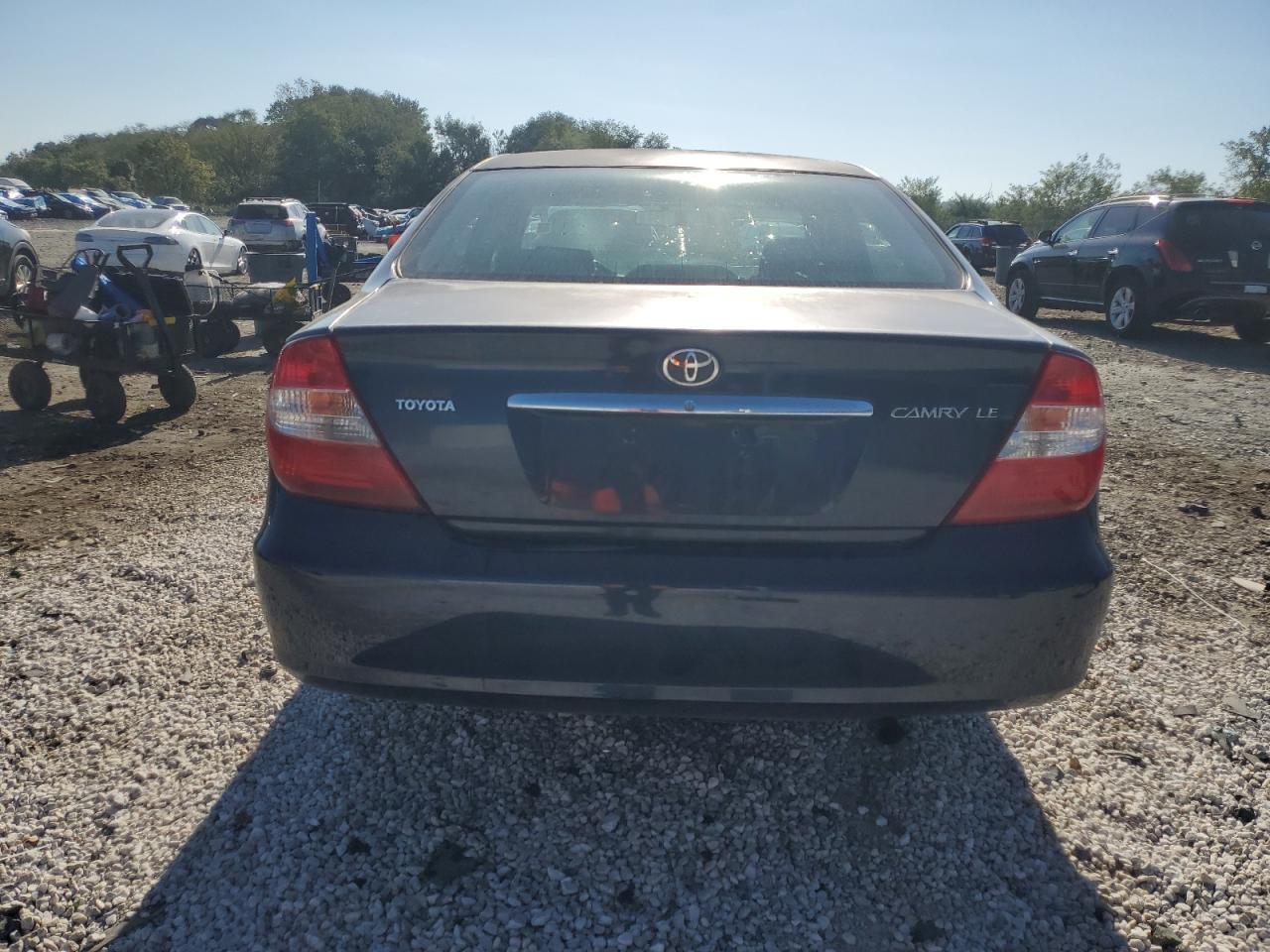 2004 TOYOTA CAMRY