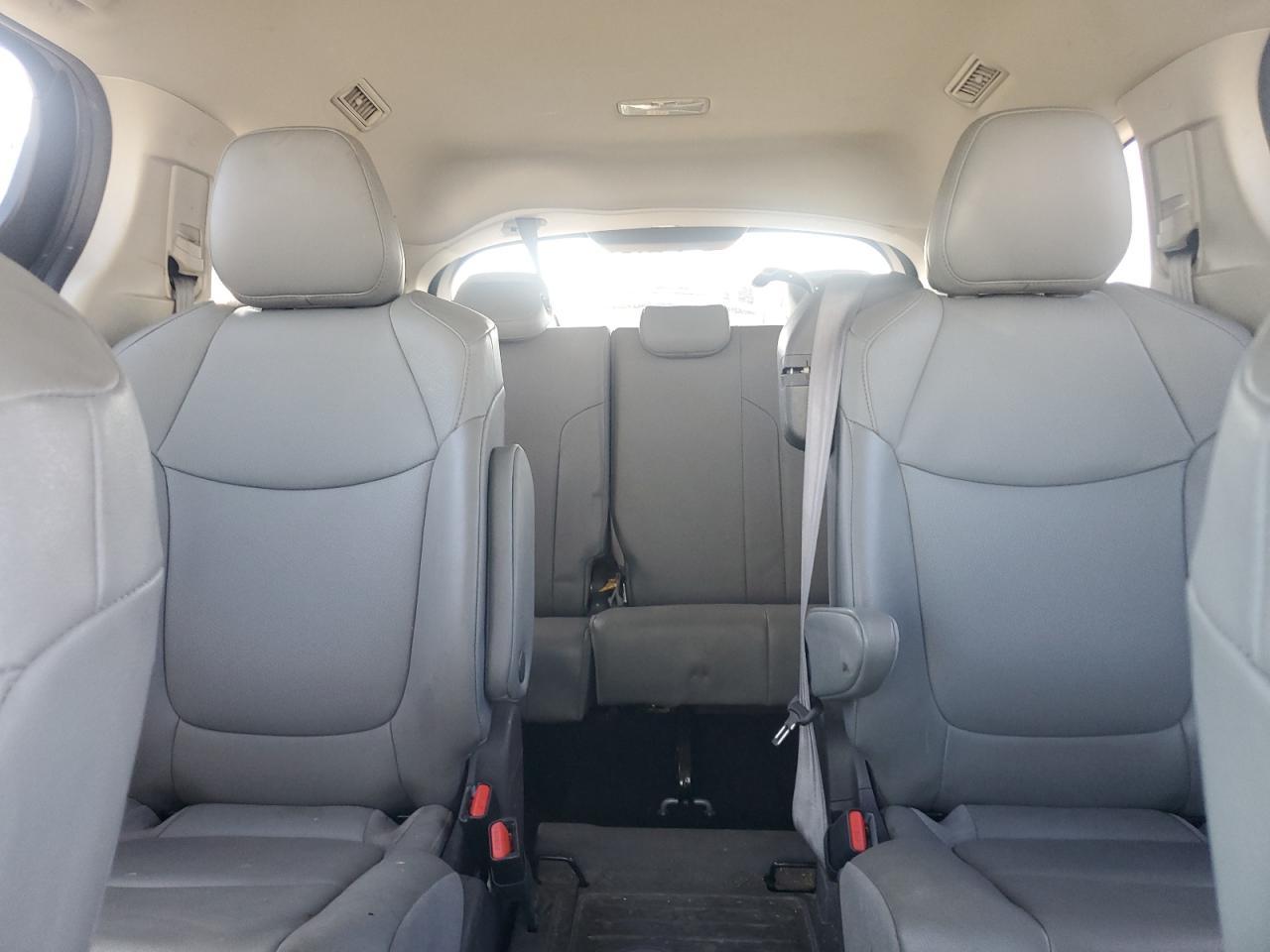2021 TOYOTA SIENNA