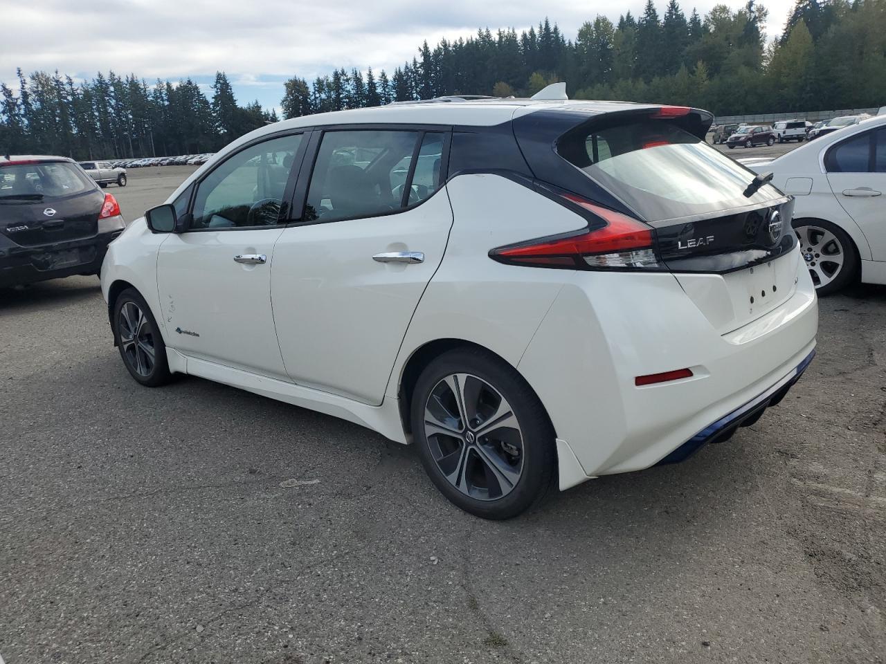 2018 NISSAN LEAF