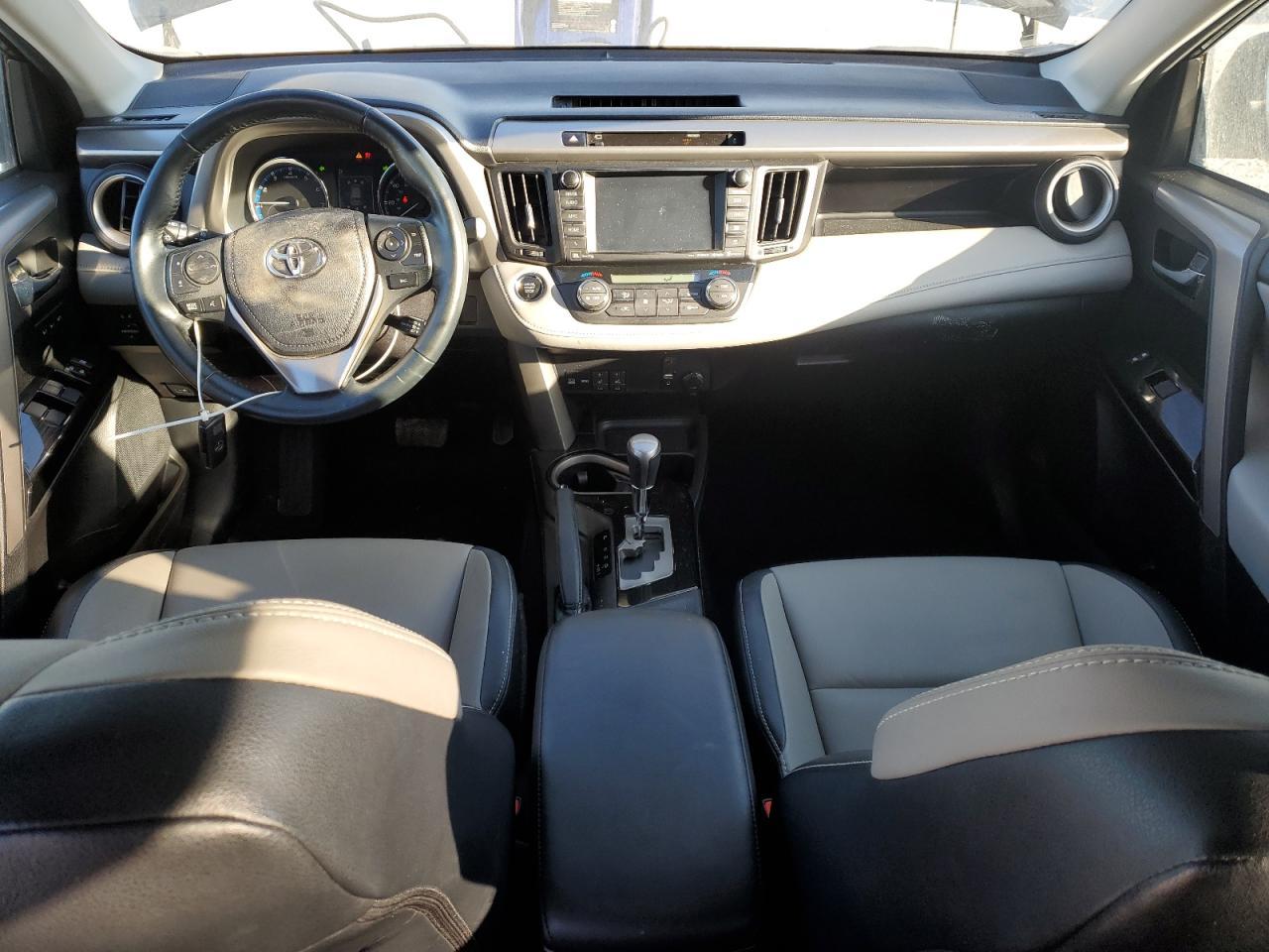 2016 TOYOTA RAV4
