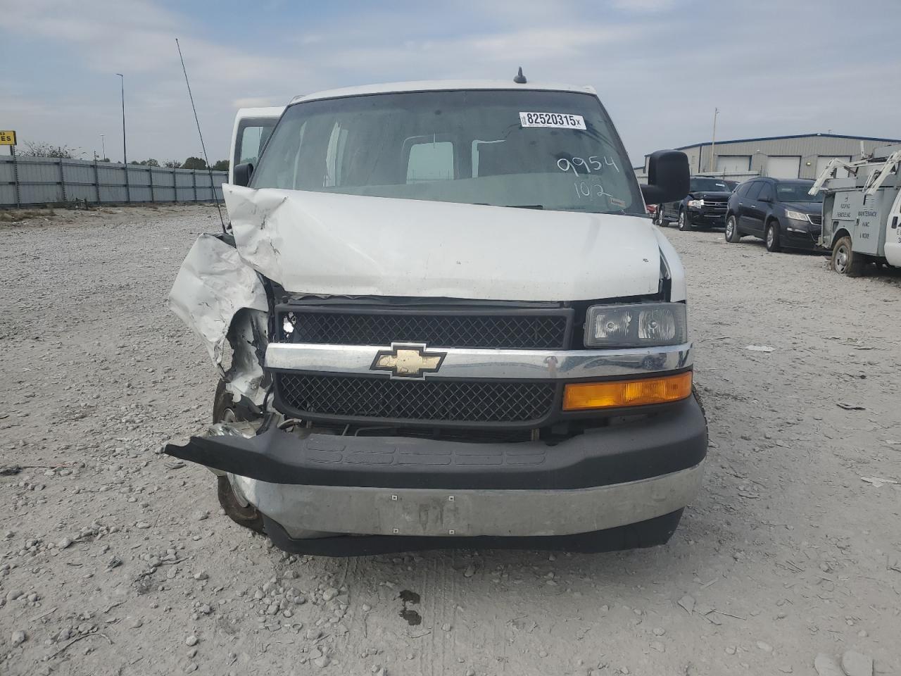 2019 CHEVROLET Express 3500