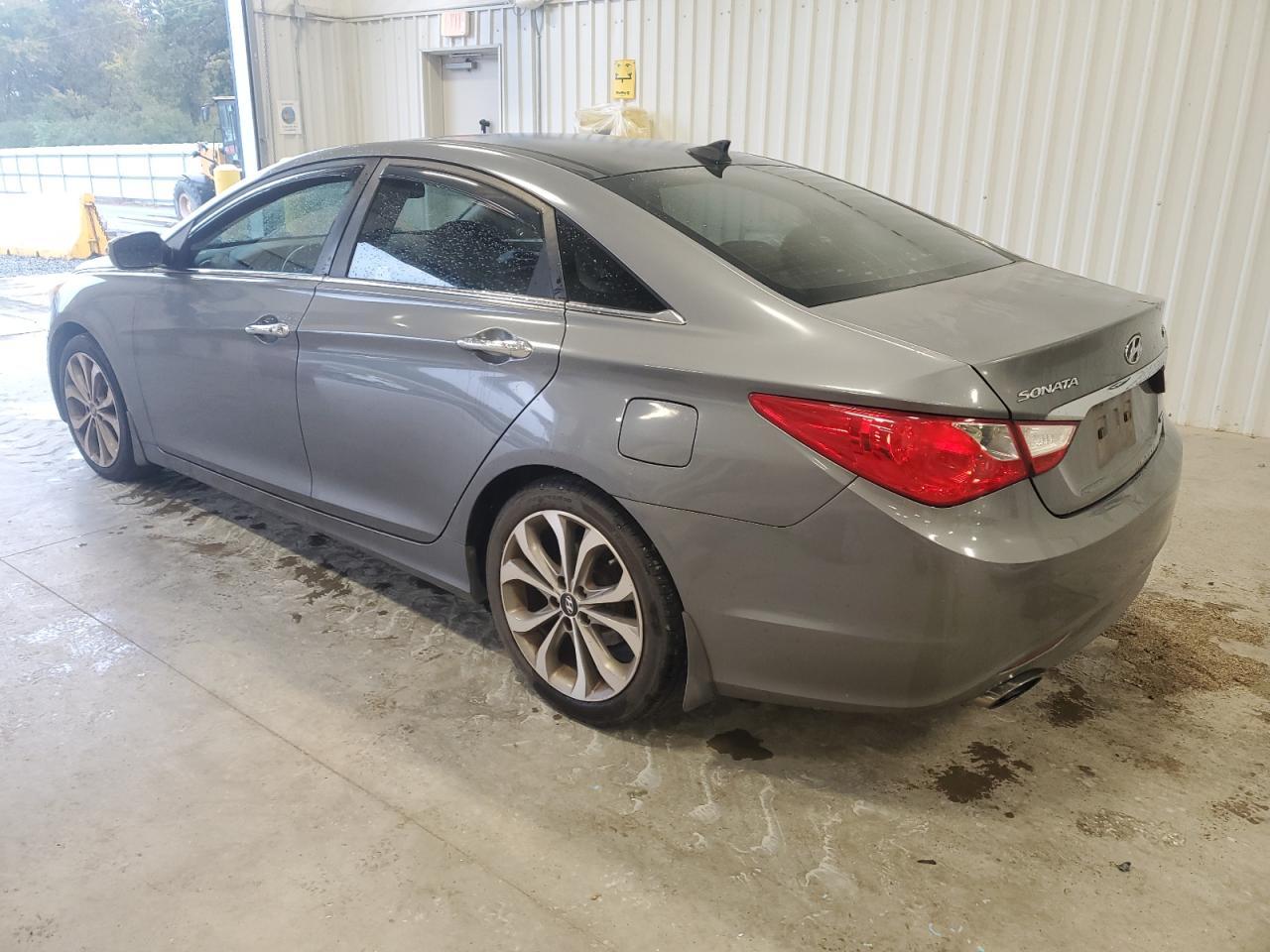 2013 HYUNDAI SONATA
