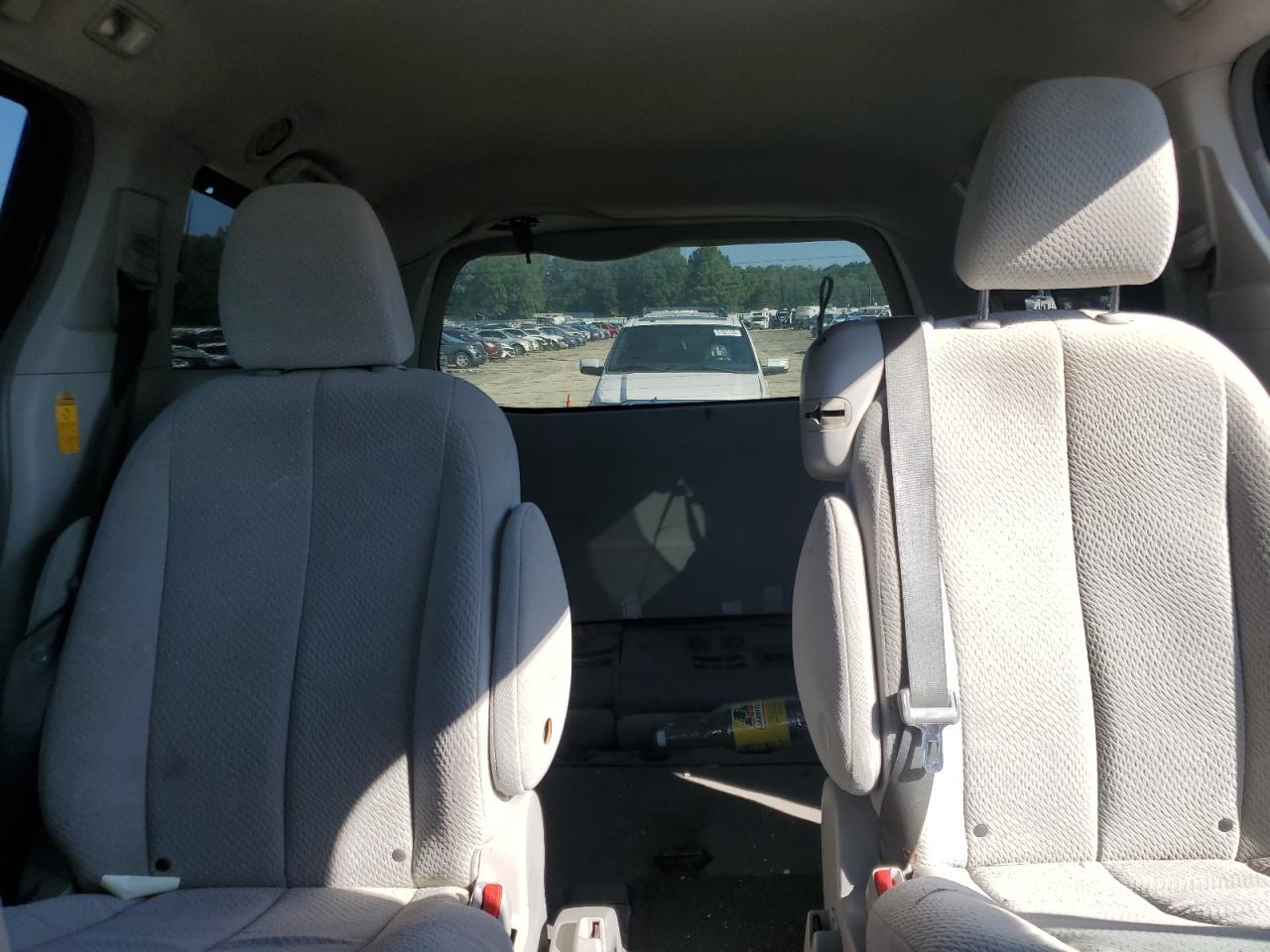 2014 TOYOTA SIENNA
