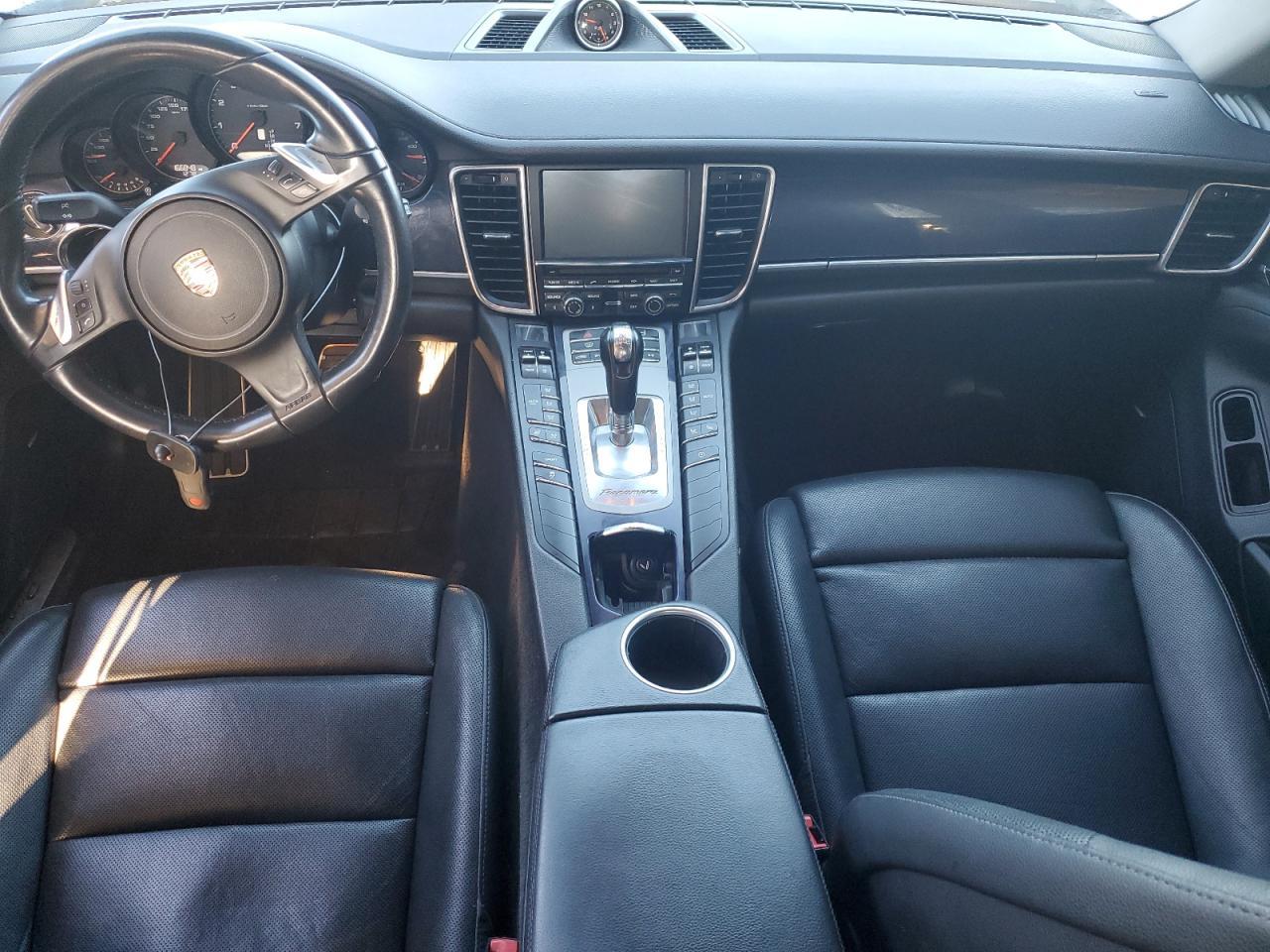 2014 PORSCHE Panamera