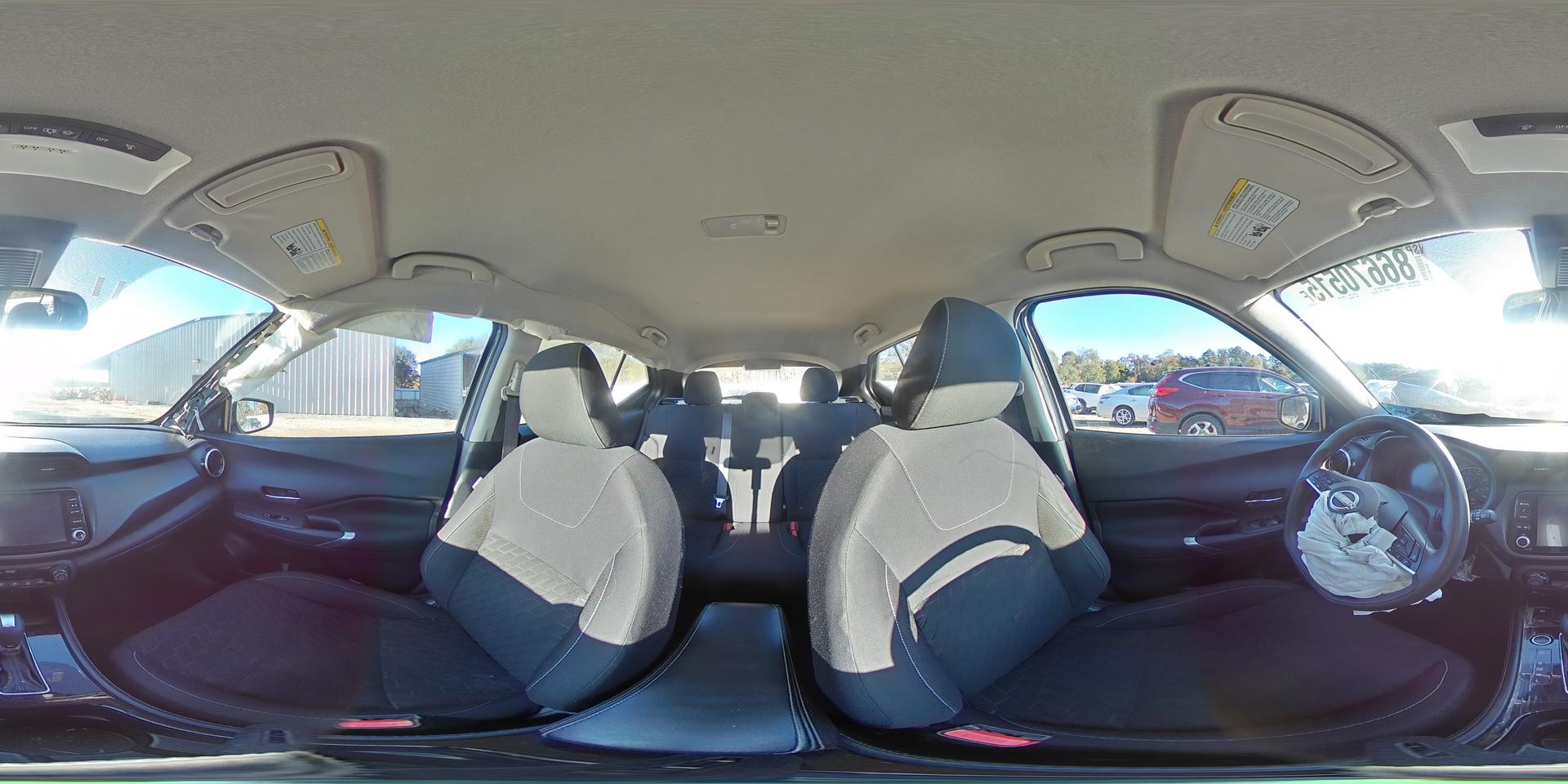 2022 NISSAN KICKS