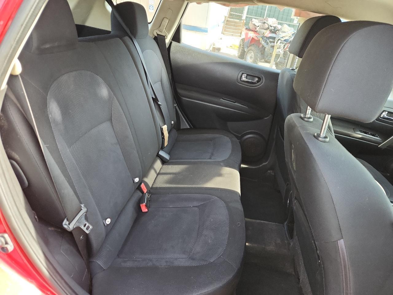 2011 NISSAN ROGUE