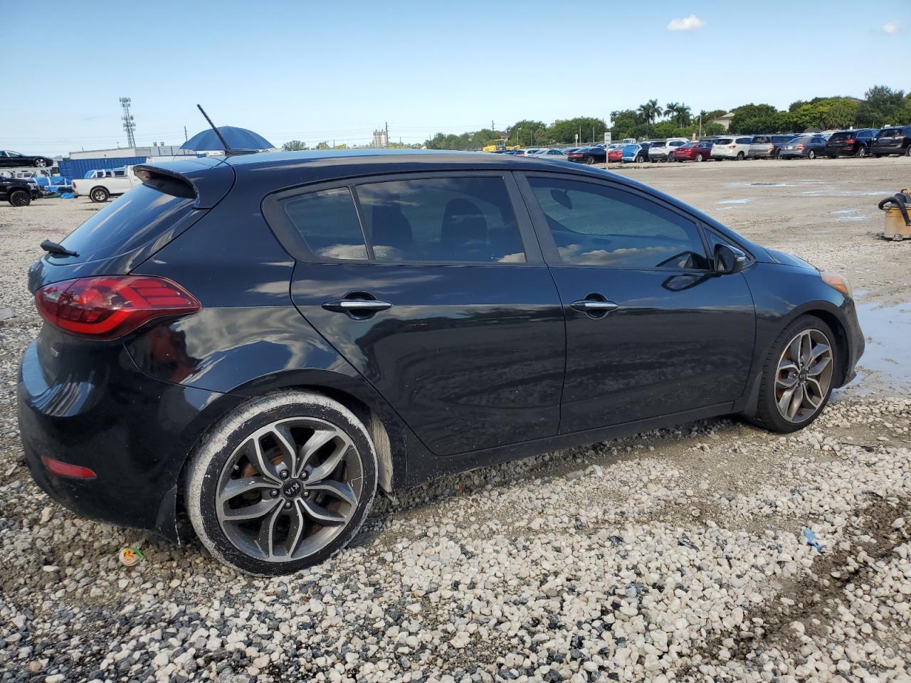 2016 KIA FORTE
