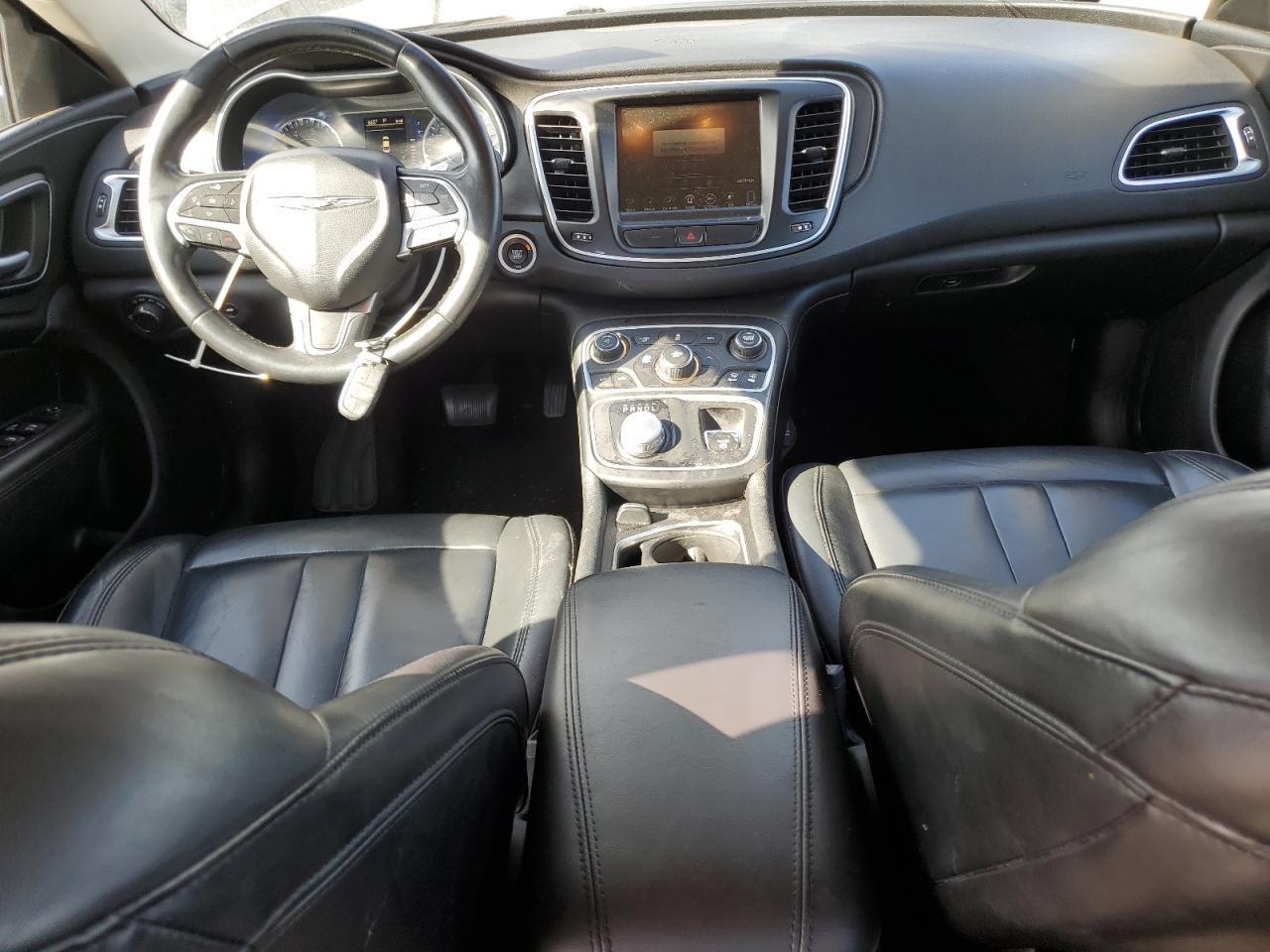 2017 CHRYSLER 200