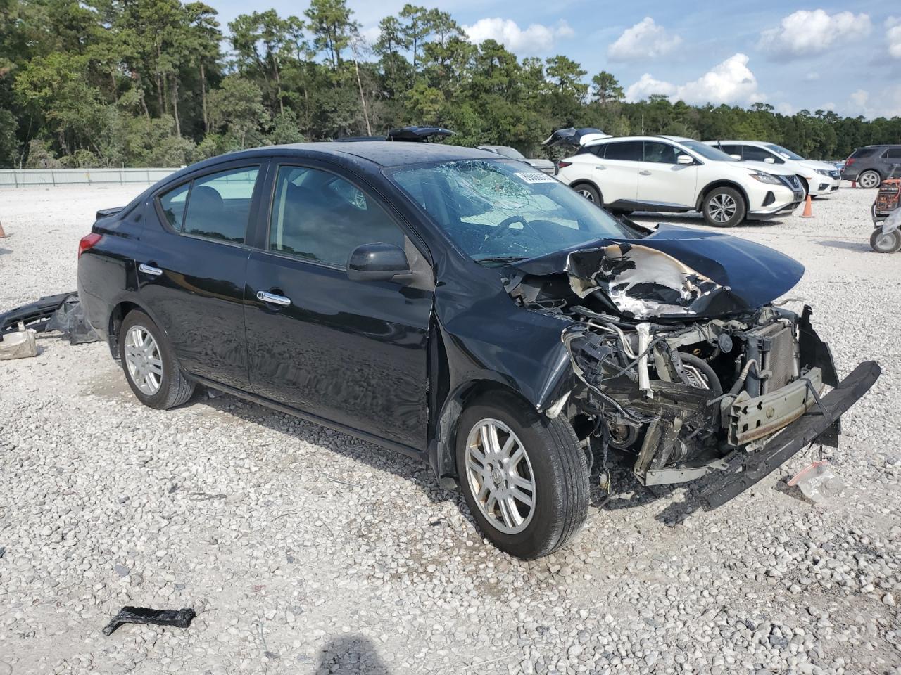 2013 NISSAN VERSA